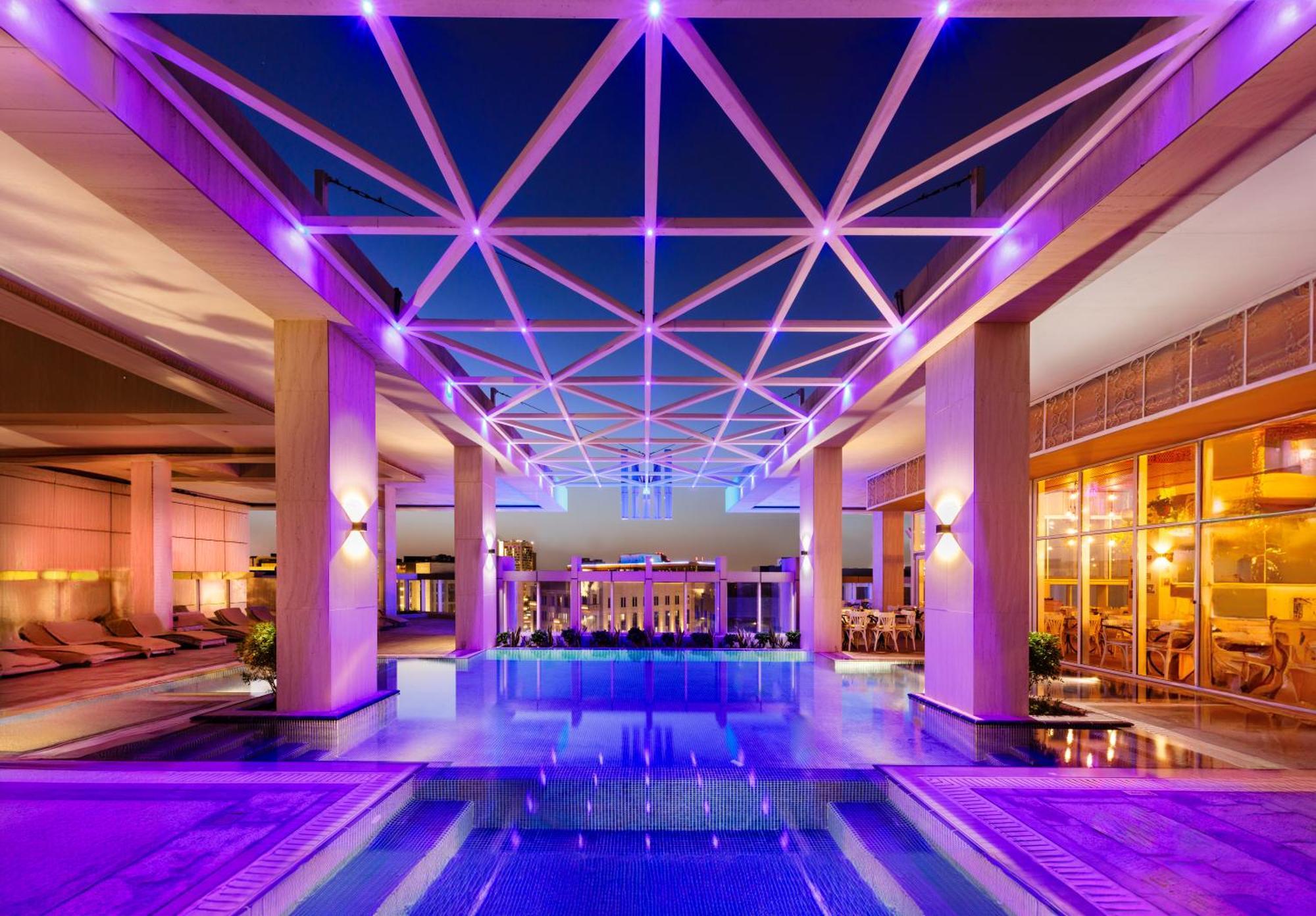 Millennium Place Doha Ngoại thất bức ảnh The hotel's lobby