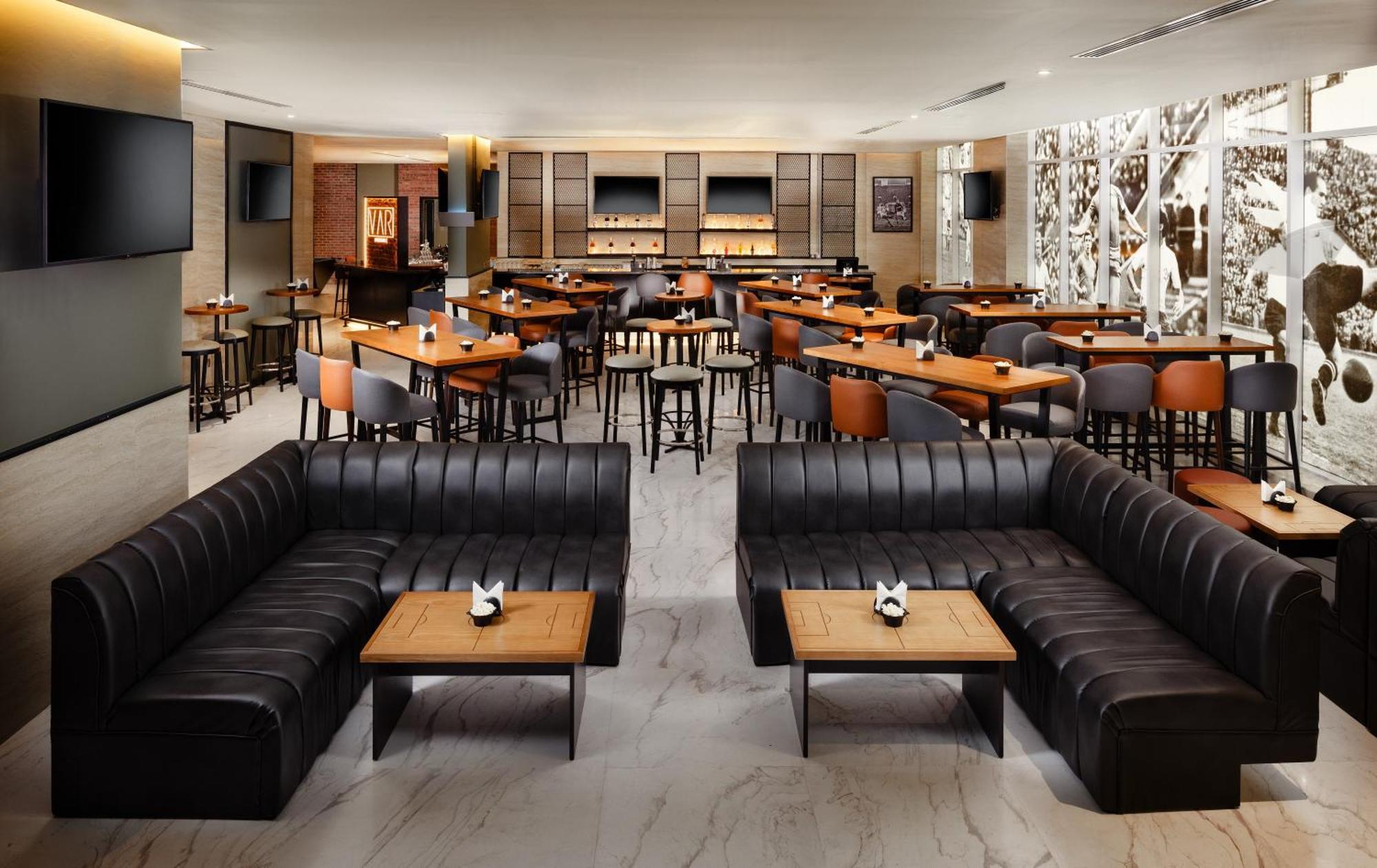Millennium Place Doha Ngoại thất bức ảnh The lounge at the airport