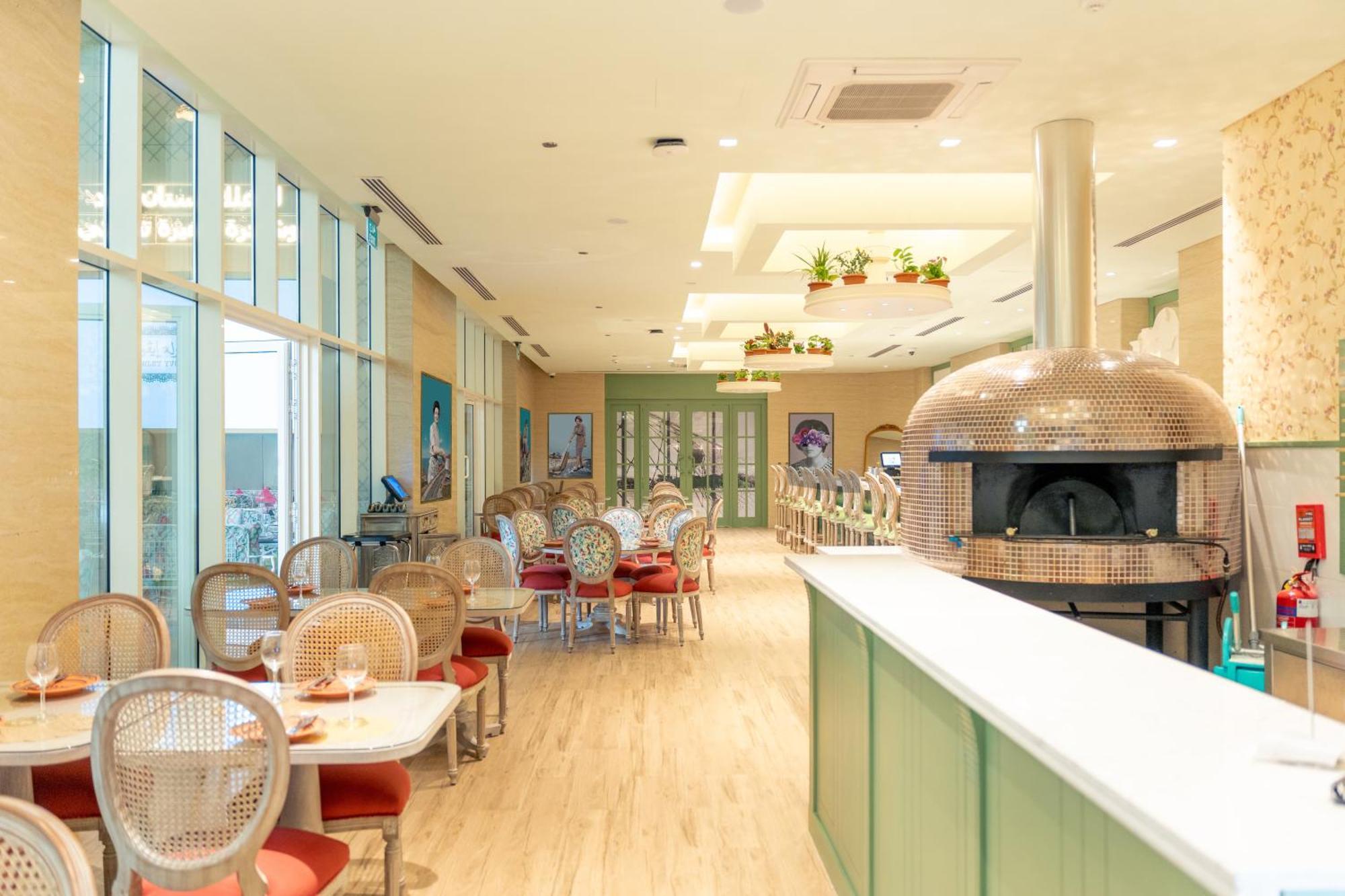 Millennium Place Doha Ngoại thất bức ảnh The restaurant