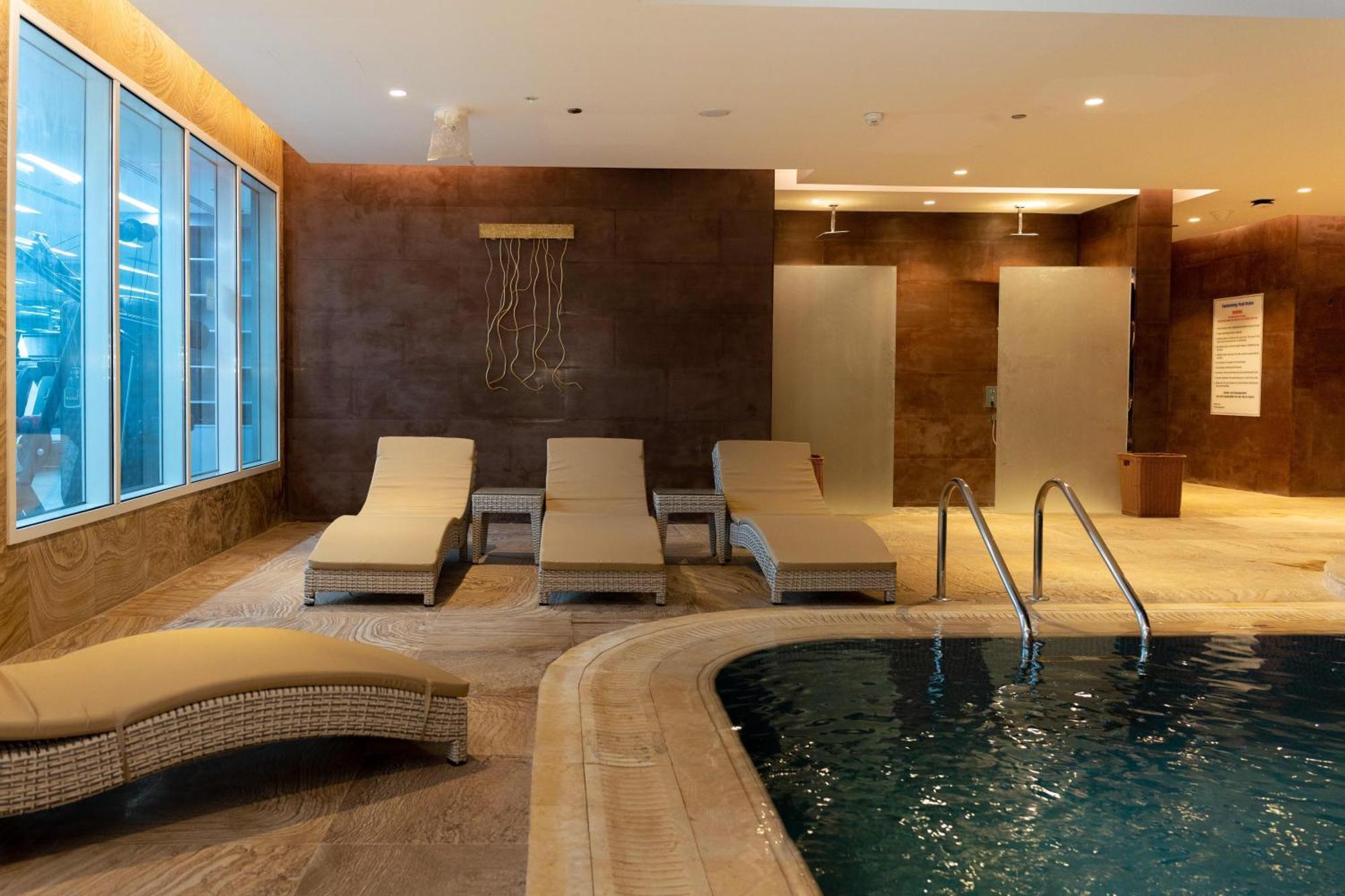Millennium Place Doha Ngoại thất bức ảnh Spa at the hotel