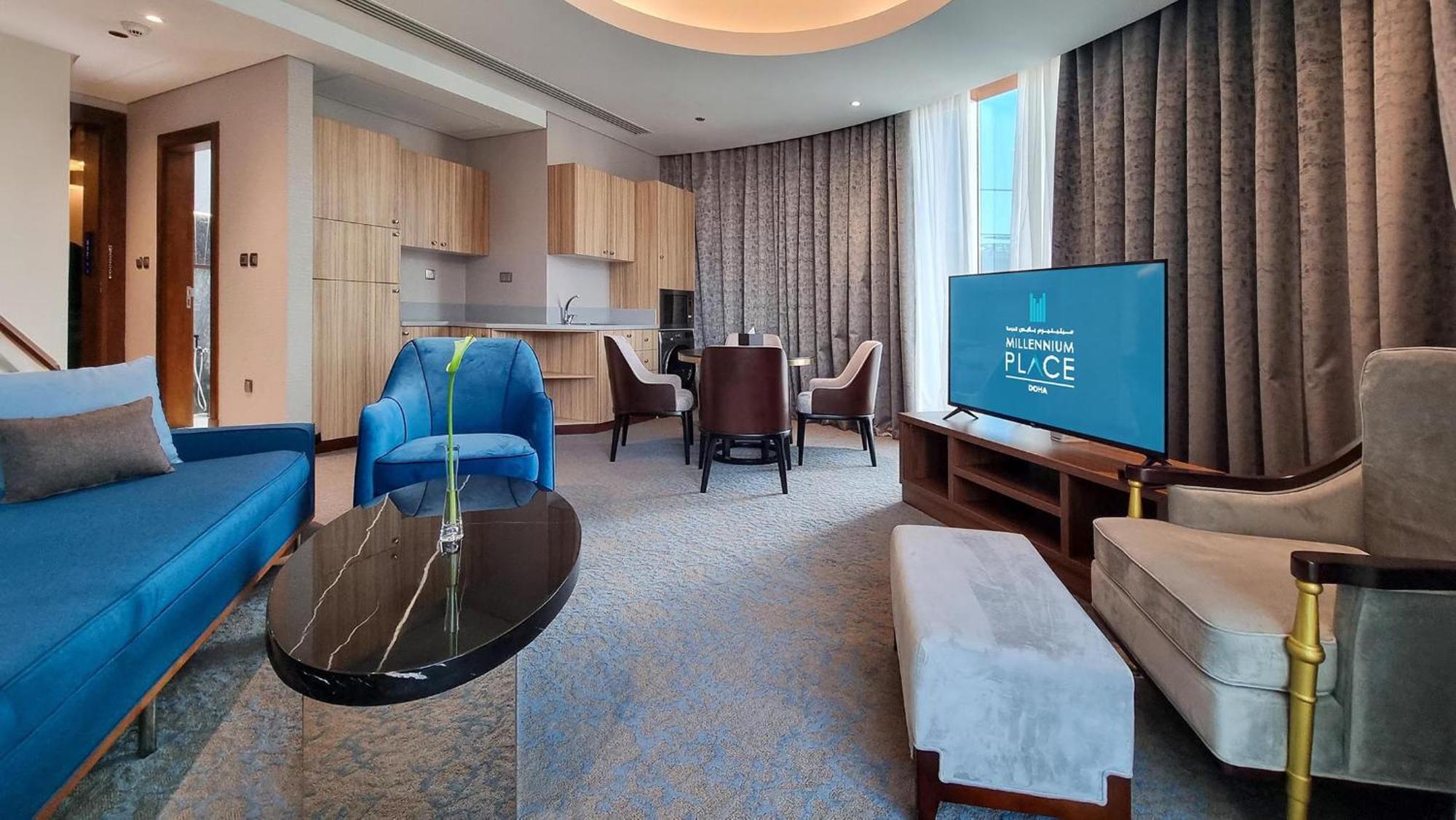 Millennium Place Doha Ngoại thất bức ảnh A suite at the hotel